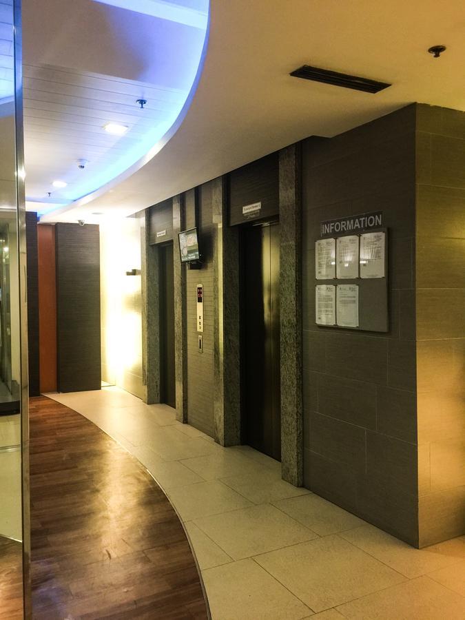 Antel Serenity Suites At Poblacion Makati Makati City Екстер'єр фото