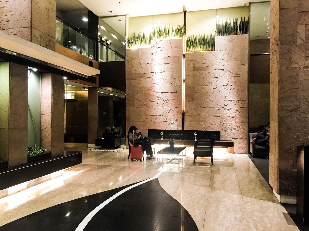 Antel Serenity Suites At Poblacion Makati Makati City Екстер'єр фото